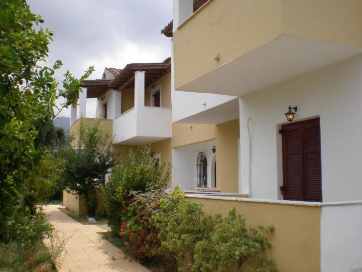 Anamama Studios Acharavi  Exterior foto